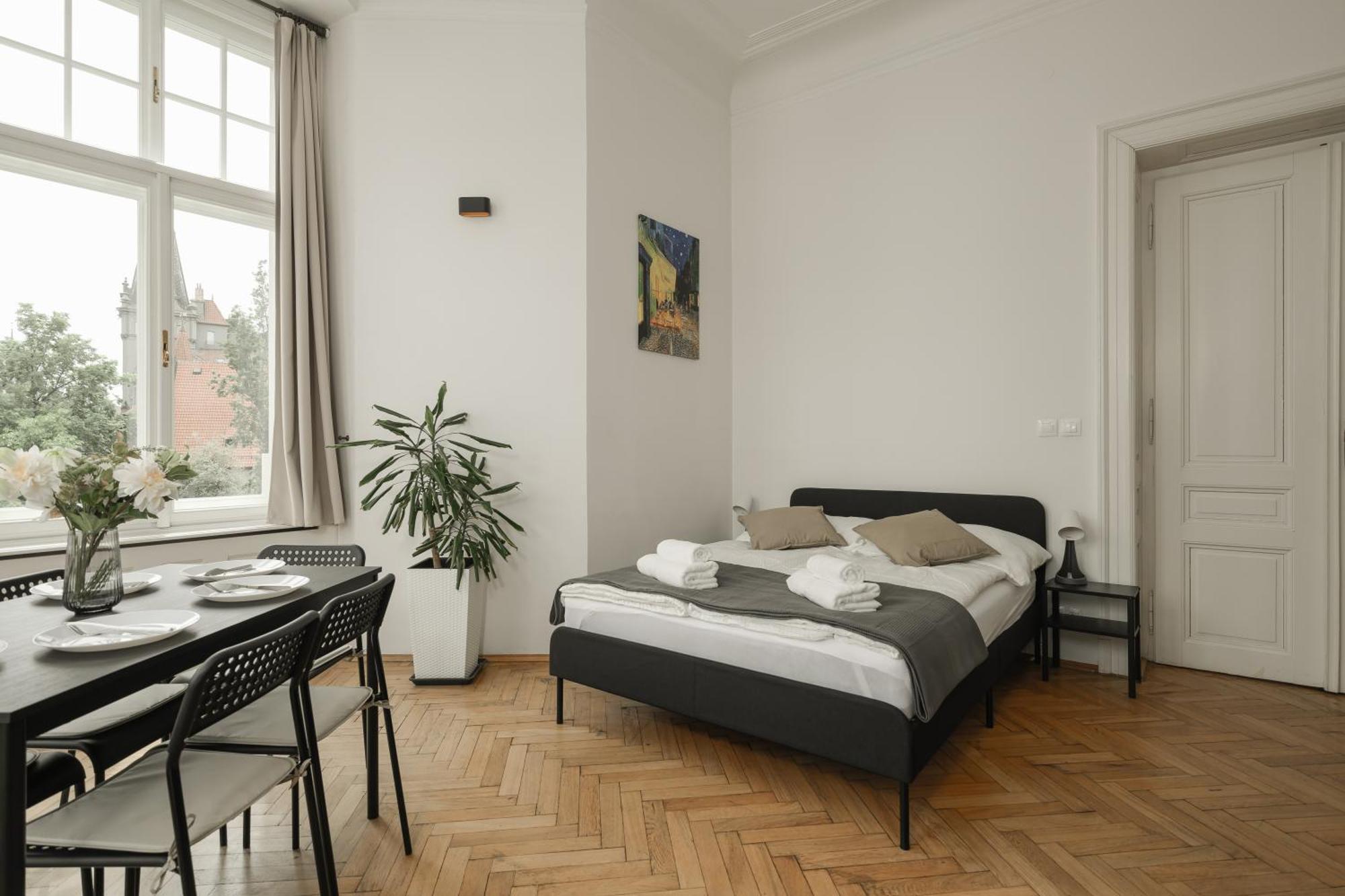 Central Apartments Parizska プラハ エクステリア 写真