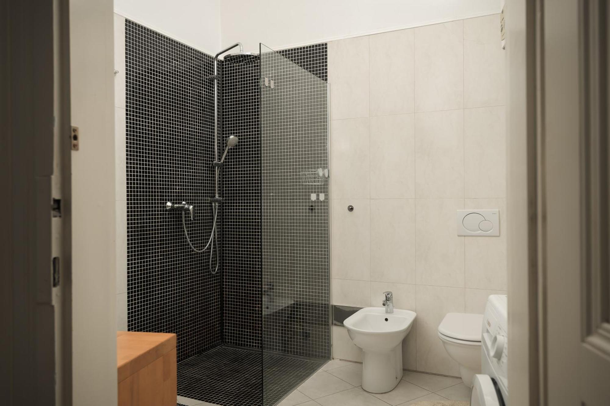 Central Apartments Parizska プラハ エクステリア 写真